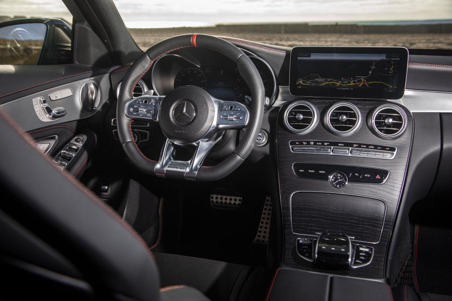 Торпедо Mercedes-AMG C43 4Matic (W205) 2018 года  (NA) (фото 15 из 45)